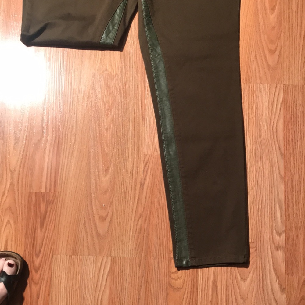 Ladies pants - Picture 4 of 8